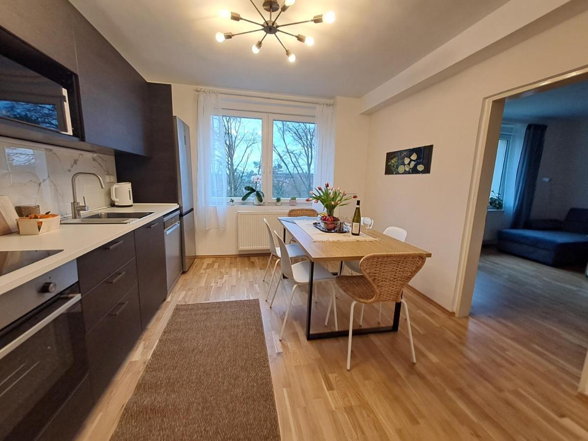 Apartmanovy Dum Se Zahradou V Klidne Casti Prahy Πράγα Εξωτερικό φωτογραφία